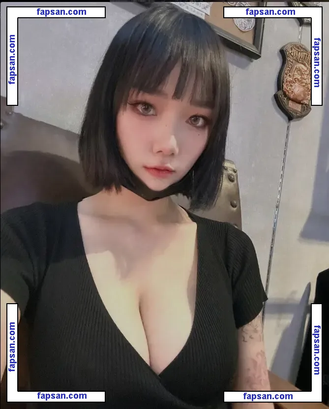 r.1.1111 nude photo #0011 from OnlyFans