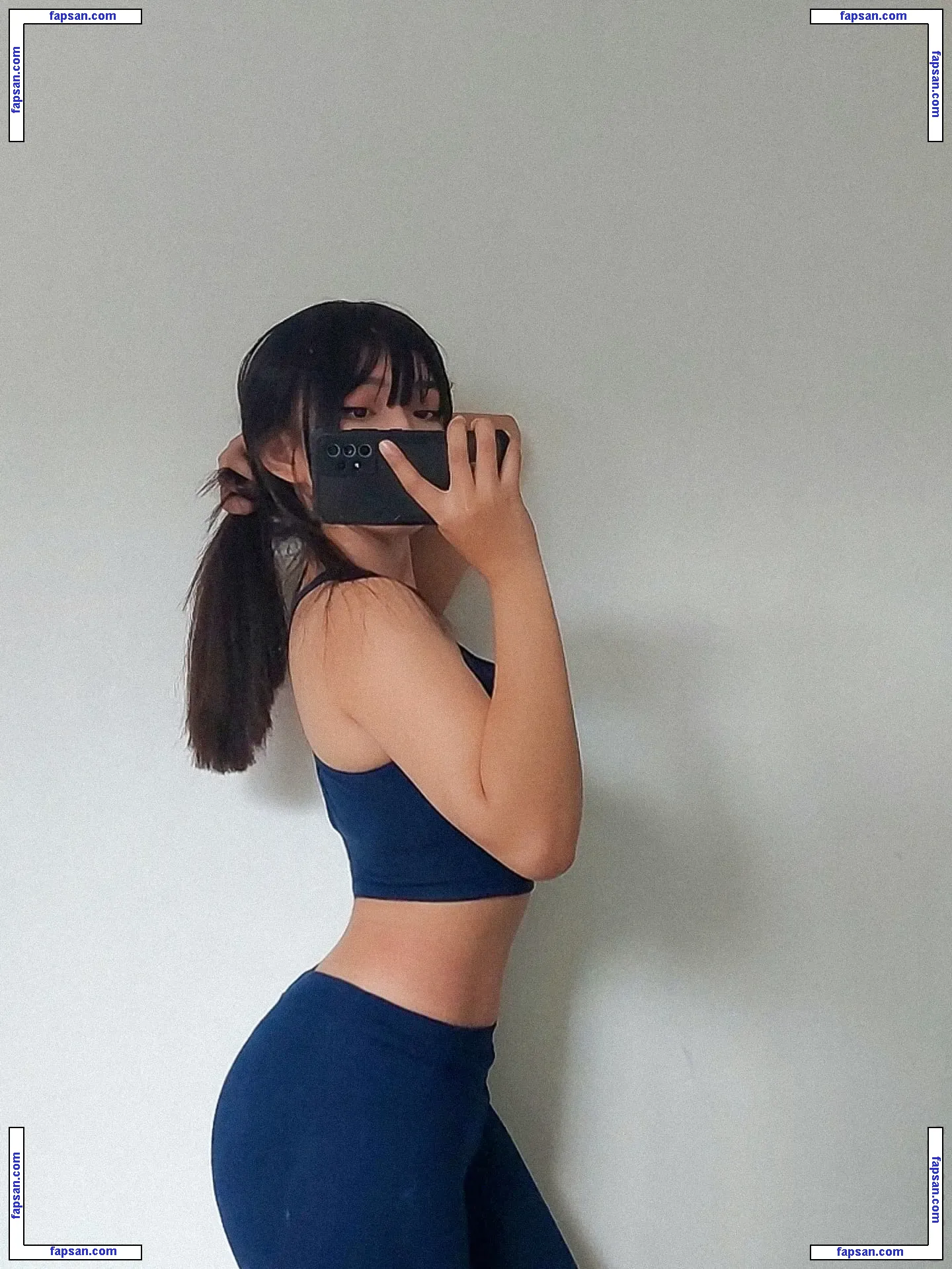 R1_021 nude photo #0013 from OnlyFans