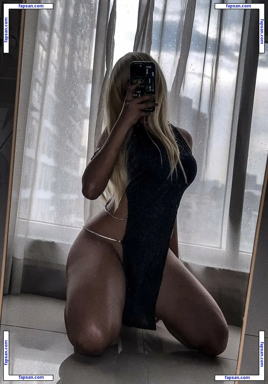 R1_021 nude photo #0053 from OnlyFans