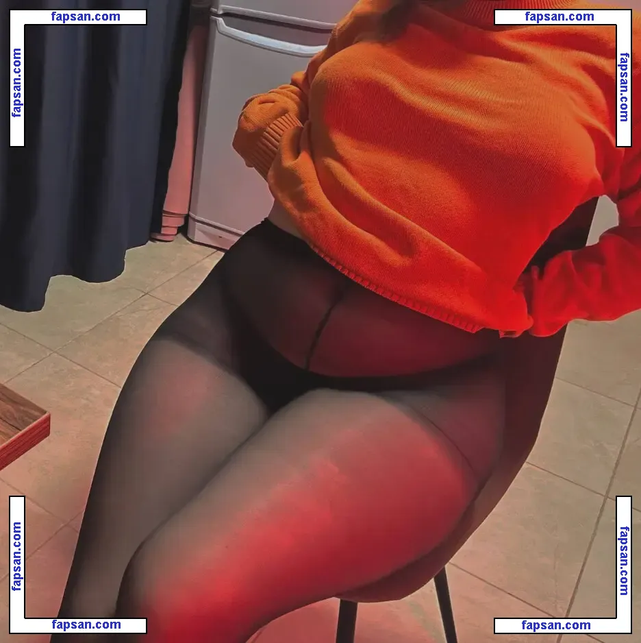 R1nari nude photo #0075 from OnlyFans
