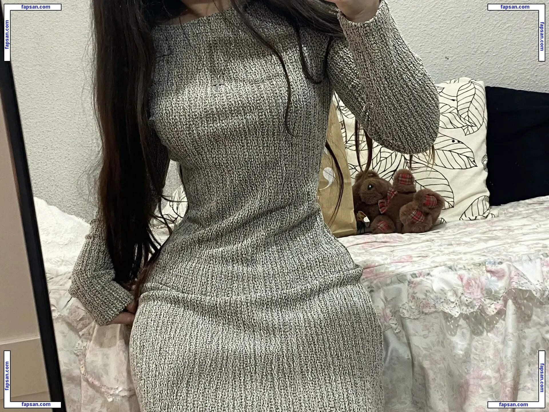 r3aliferapunzel nude photo #0023 from OnlyFans