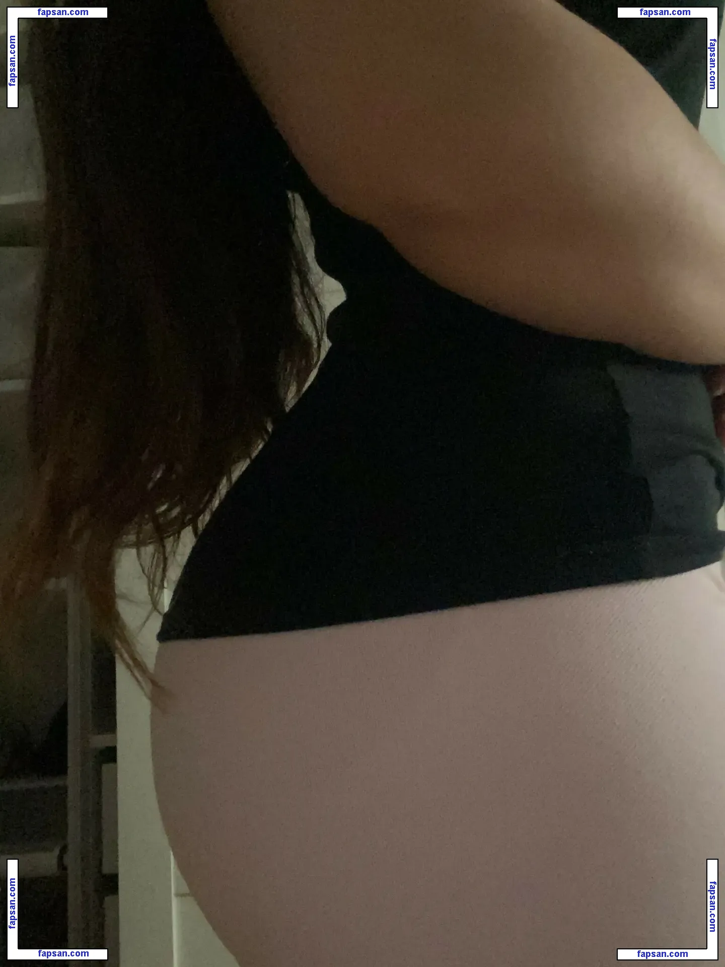 r3aliferapunzel nude photo #0030 from OnlyFans