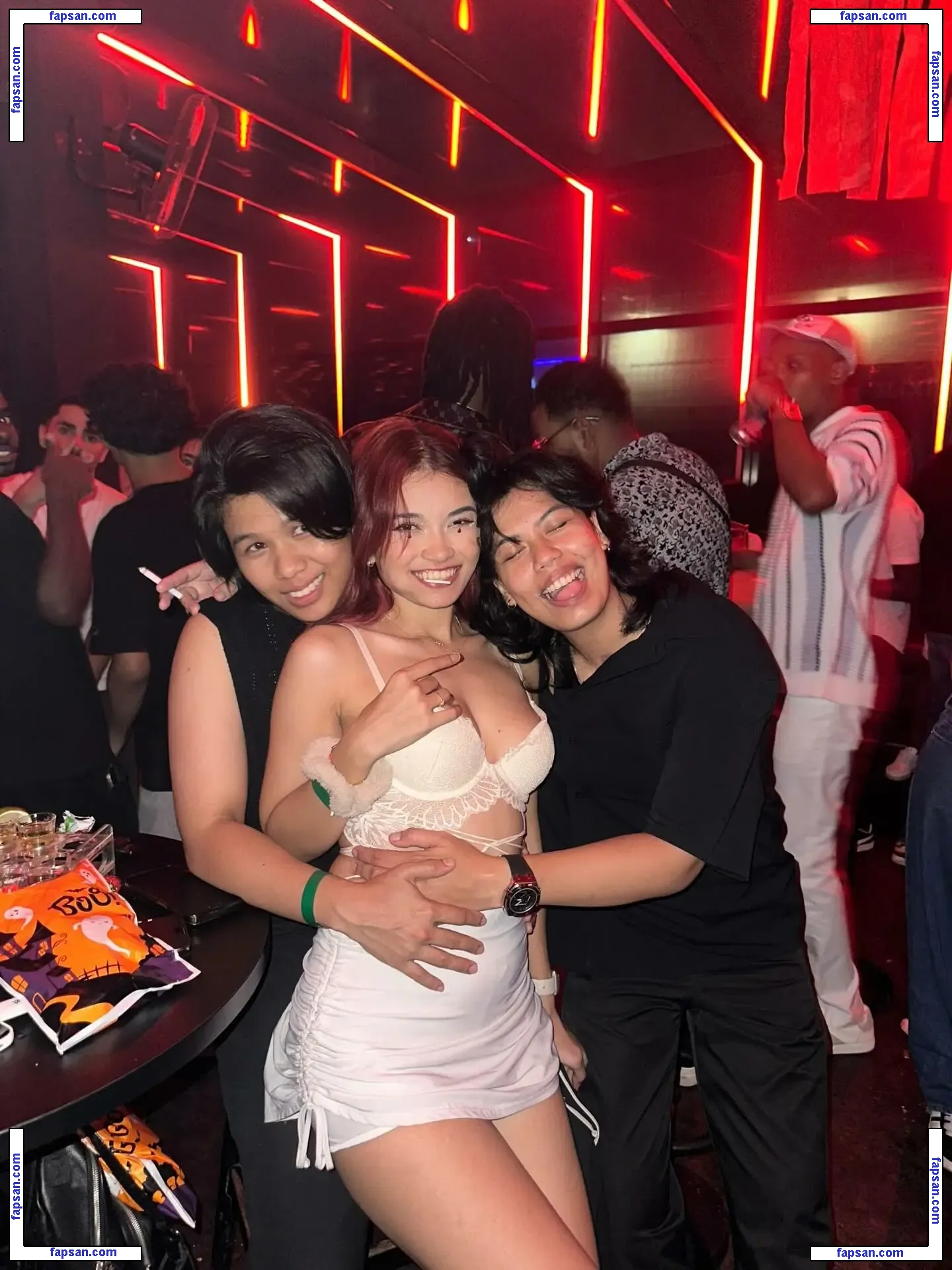 rachealkhoo nude photo #0002 from OnlyFans