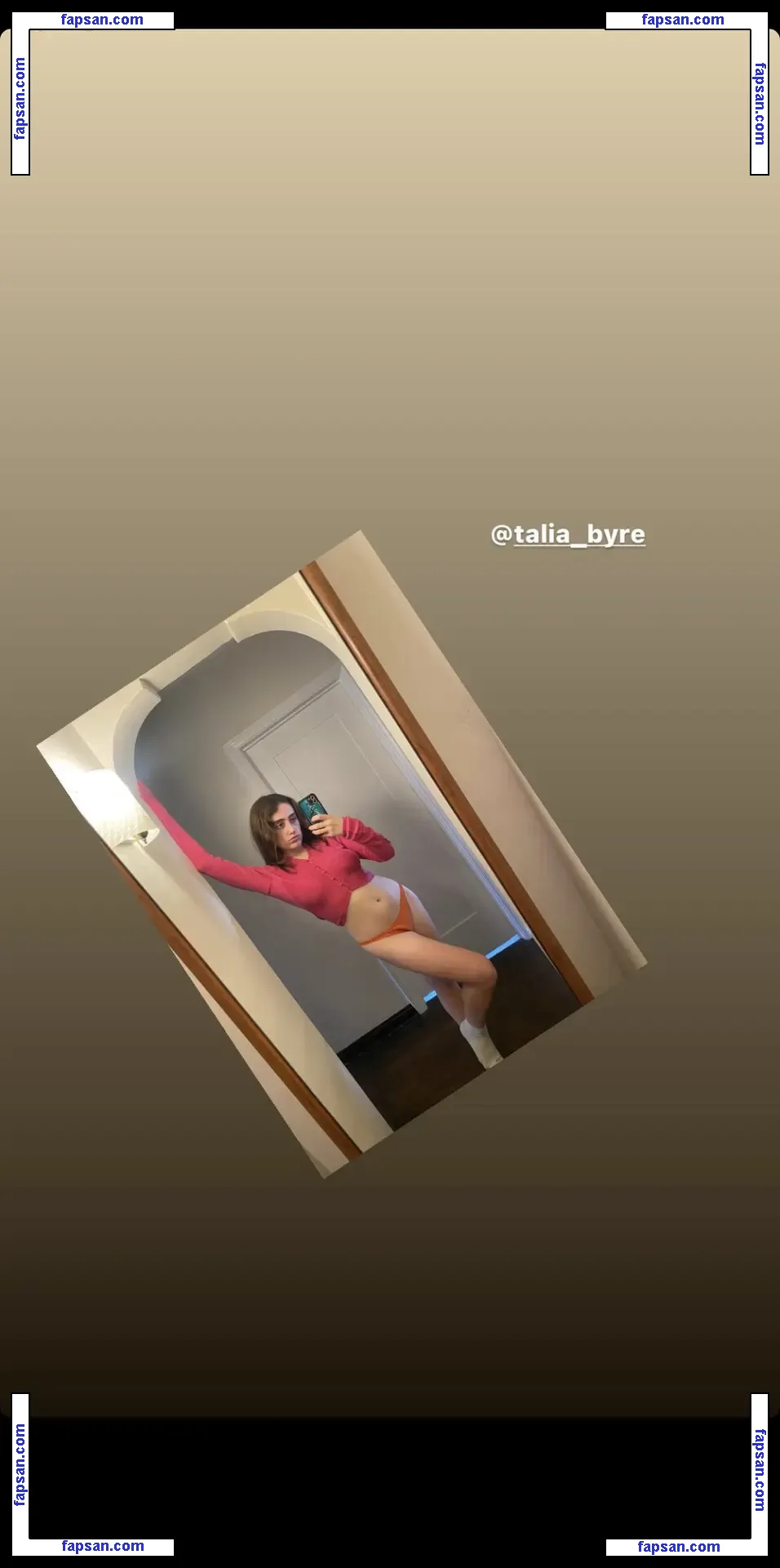 Rachel Anne Sennott nude photo #0068 from OnlyFans