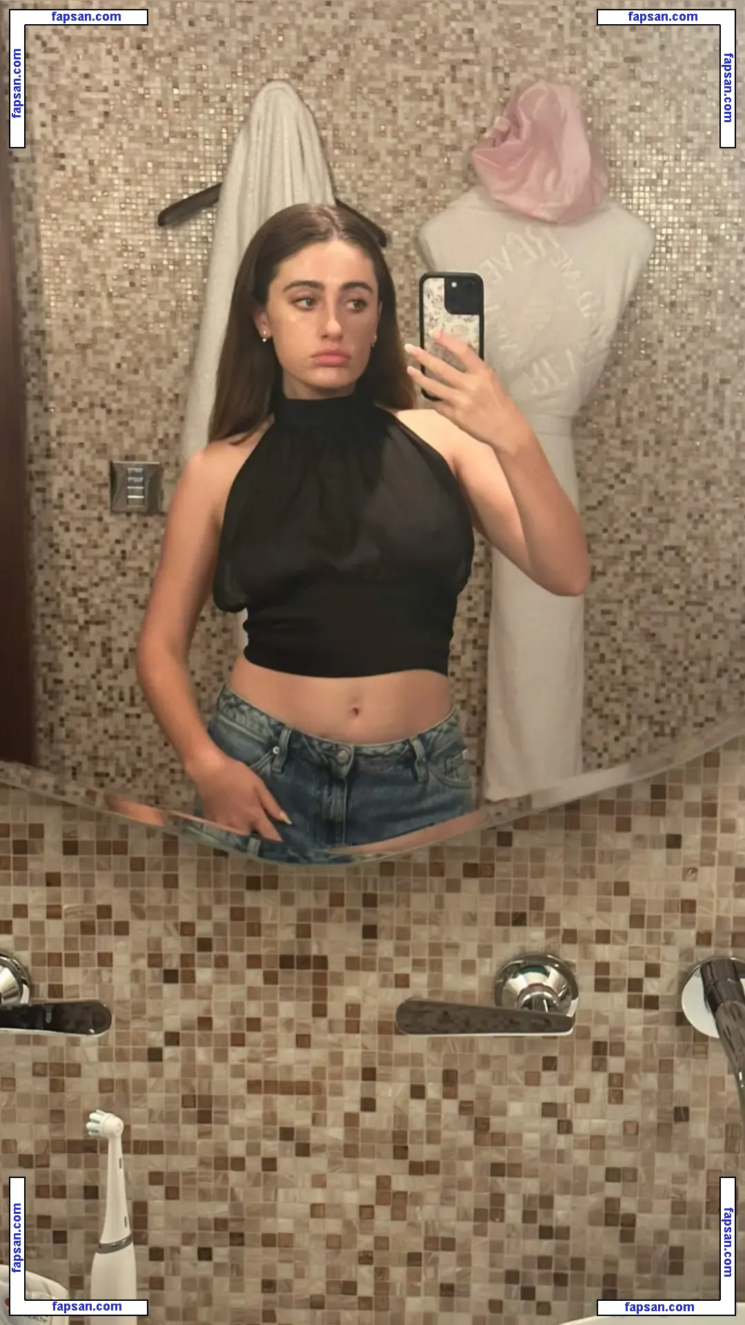 Rachel Anne Sennott nude photo #0193 from OnlyFans