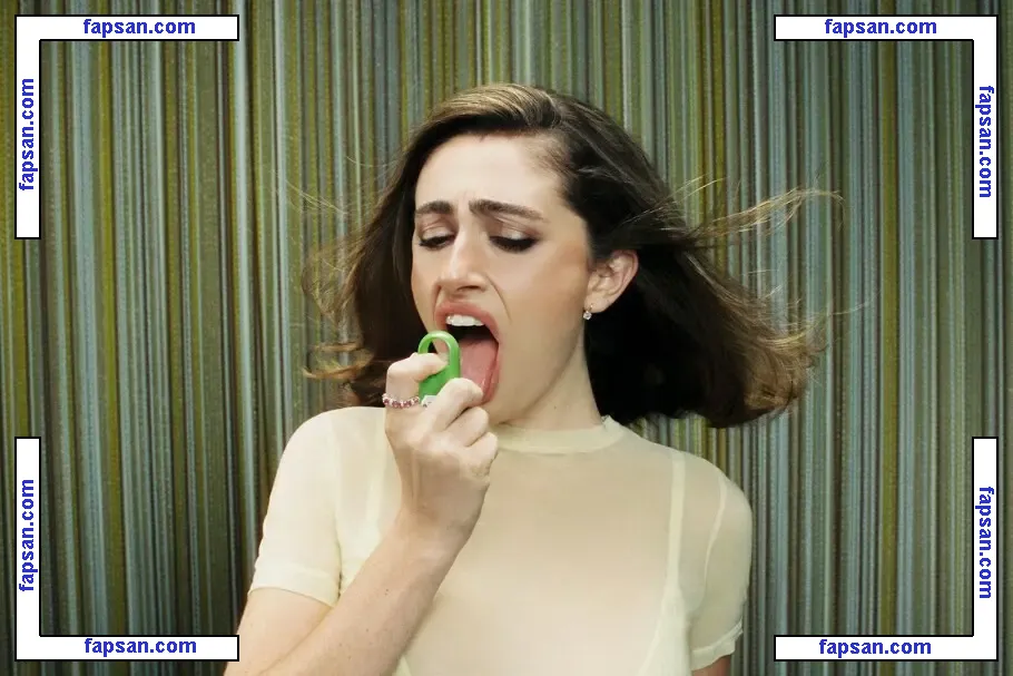 Rachel Anne Sennott nude photo #0270 from OnlyFans