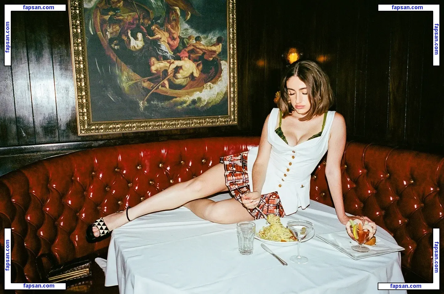 Rachel Anne Sennott nude photo #0295 from OnlyFans