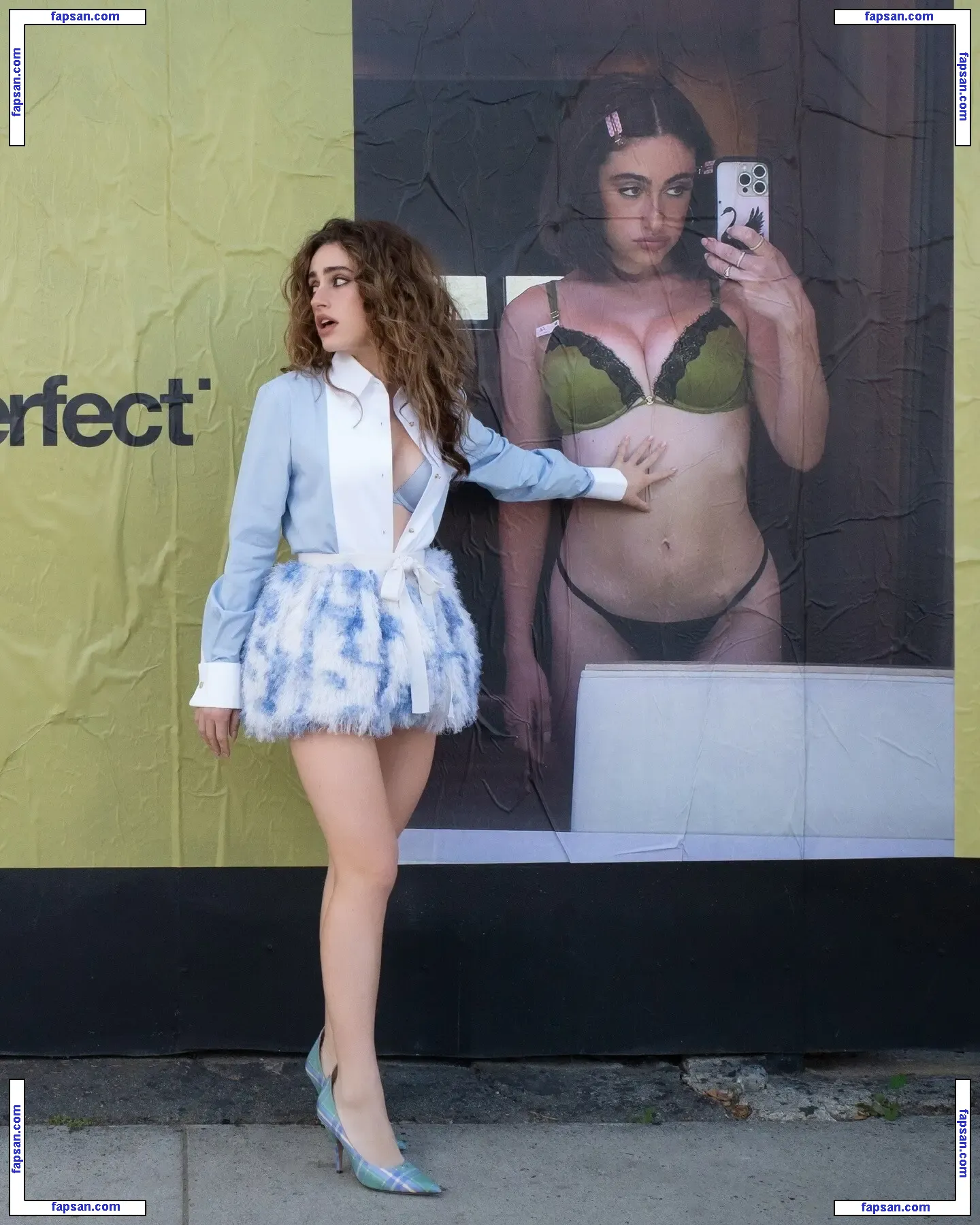 Rachel Anne Sennott nude photo #0305 from OnlyFans