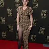 Rachel Anne Sennott nude #0276