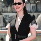 Rachel Brosnahan голая #0531