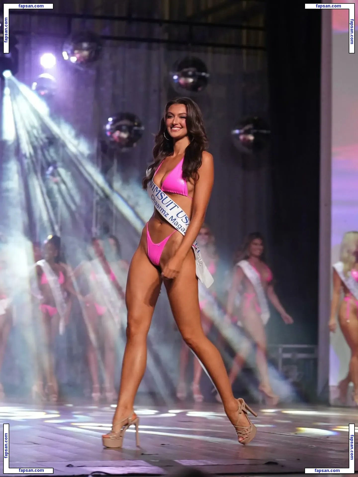 Rachel Michelle голая фото #2155 с Онлифанс