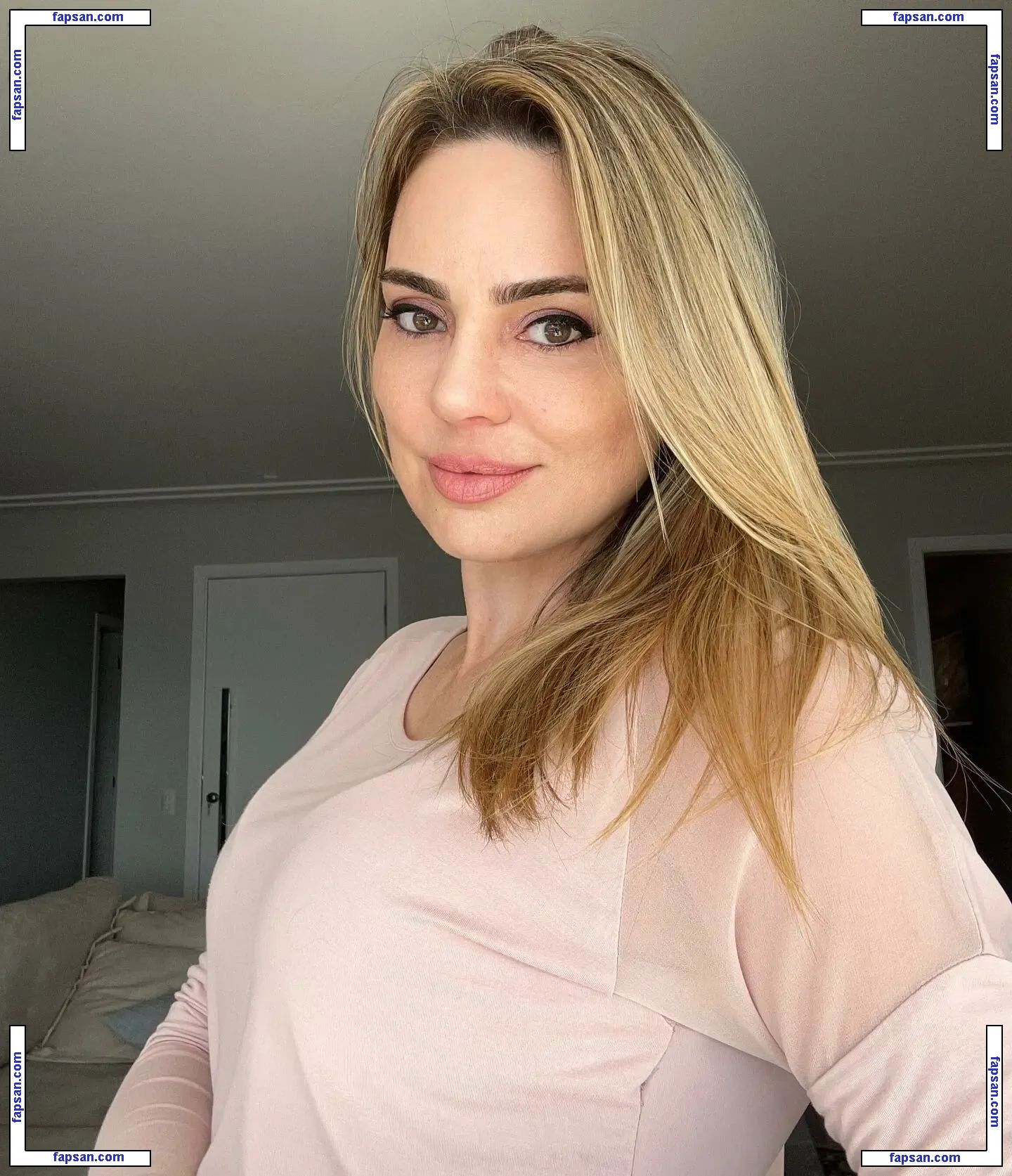 Rachel Sherazade nude photo #0033 from OnlyFans