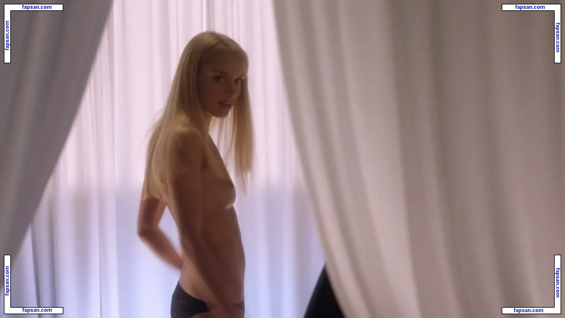 Rachel Skarsten nude photo #0052 from OnlyFans