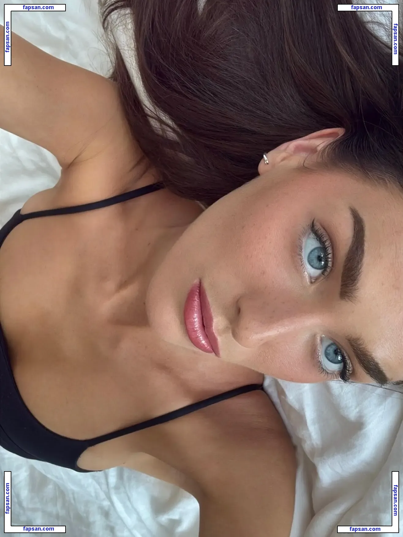 Rachel Winters голая фото #0003 с Онлифанс