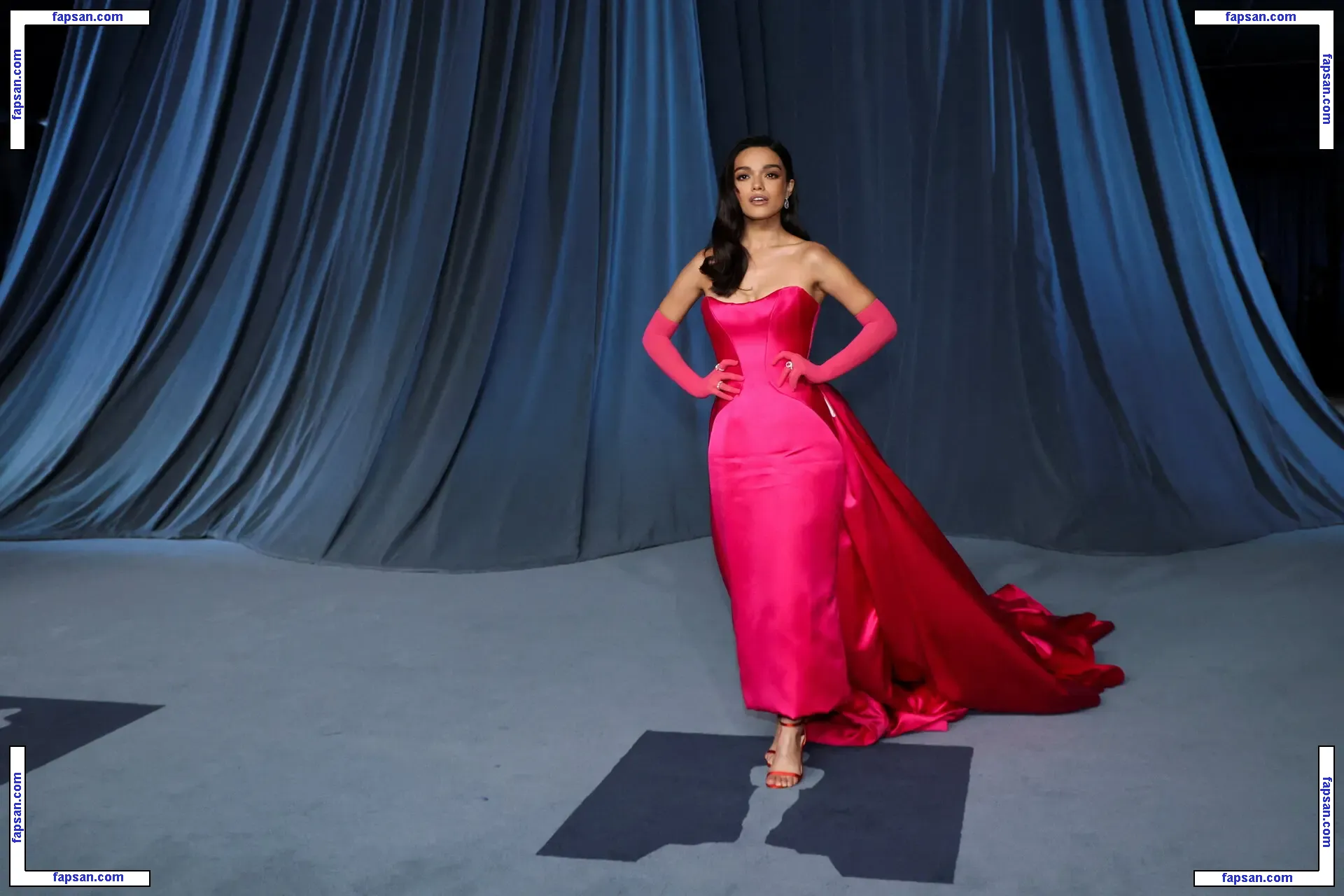 Rachel Zegler голая фото #1179 с Онлифанс