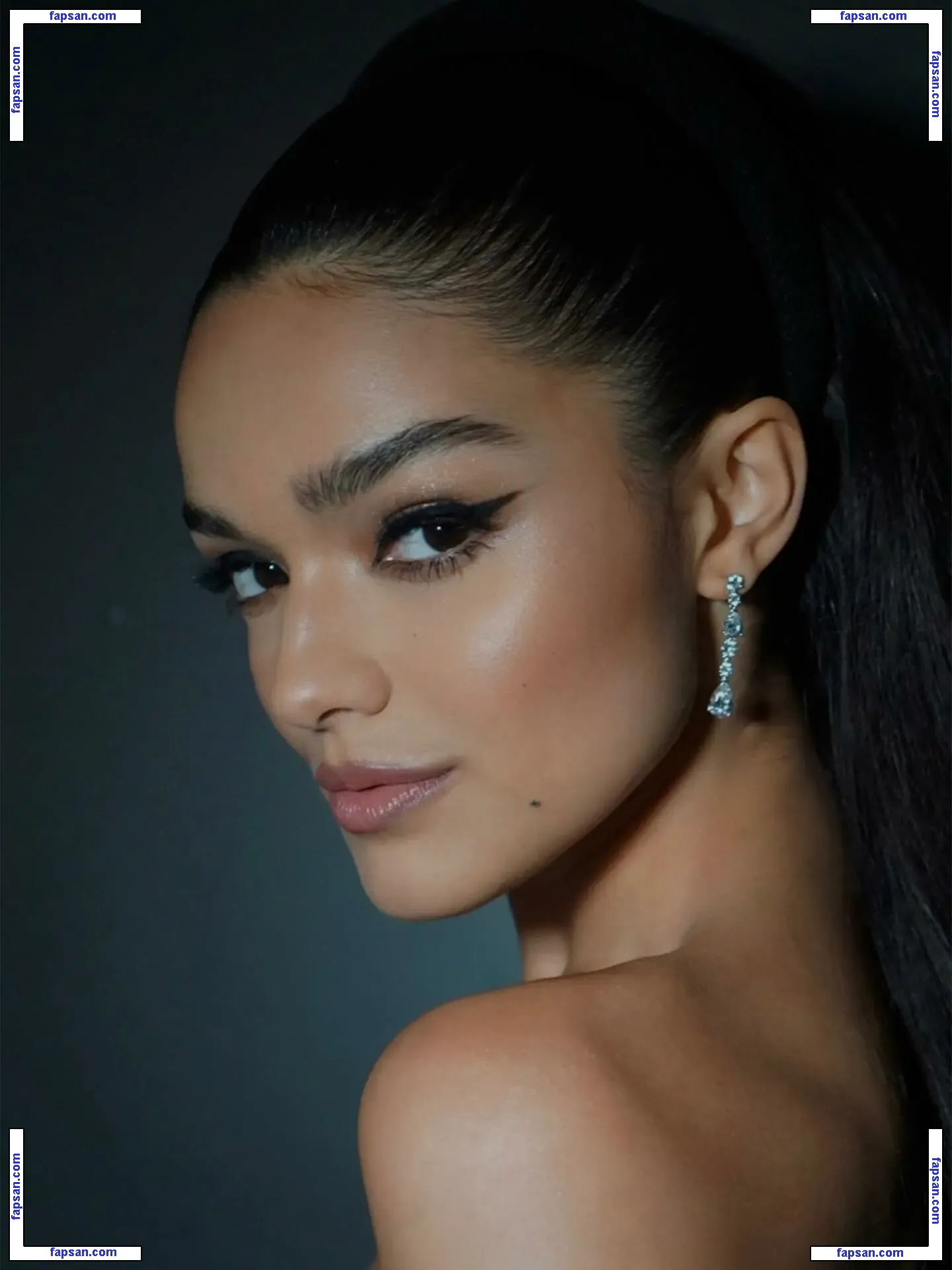 Rachel Zegler голая фото #1180 с Онлифанс