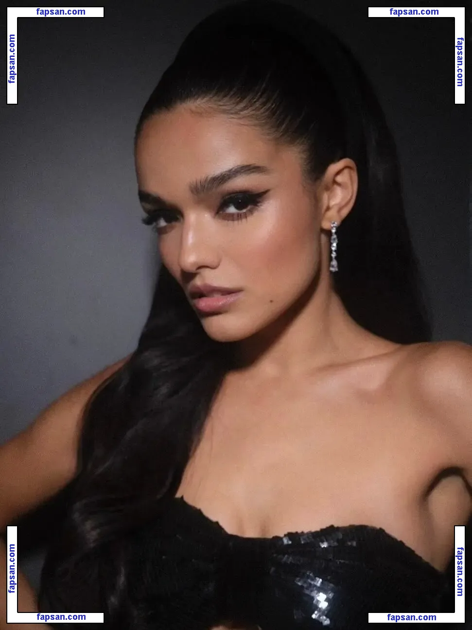 Rachel Zegler голая фото #1182 с Онлифанс