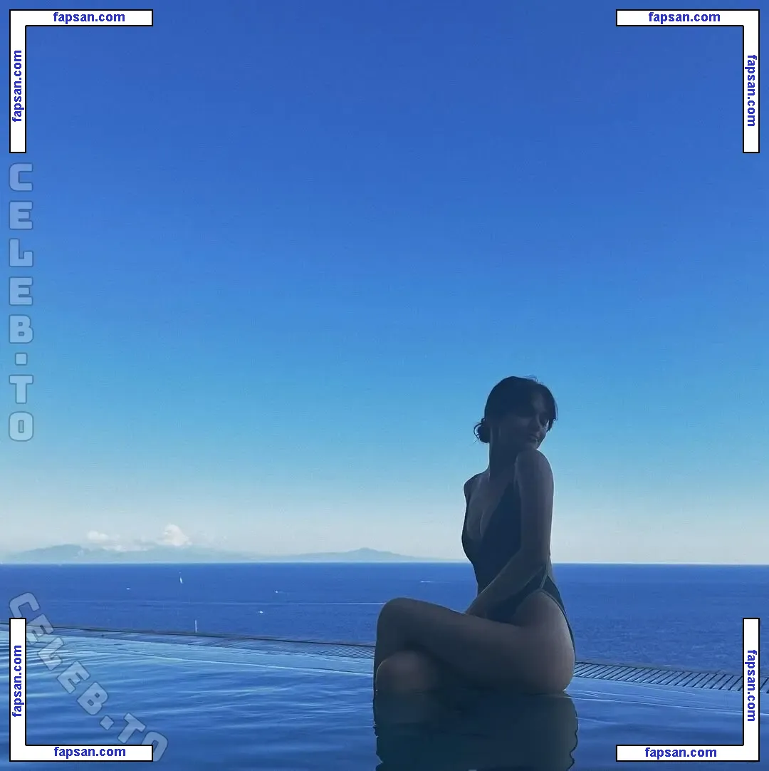 Rachel Zegler nude photo #1206 from OnlyFans