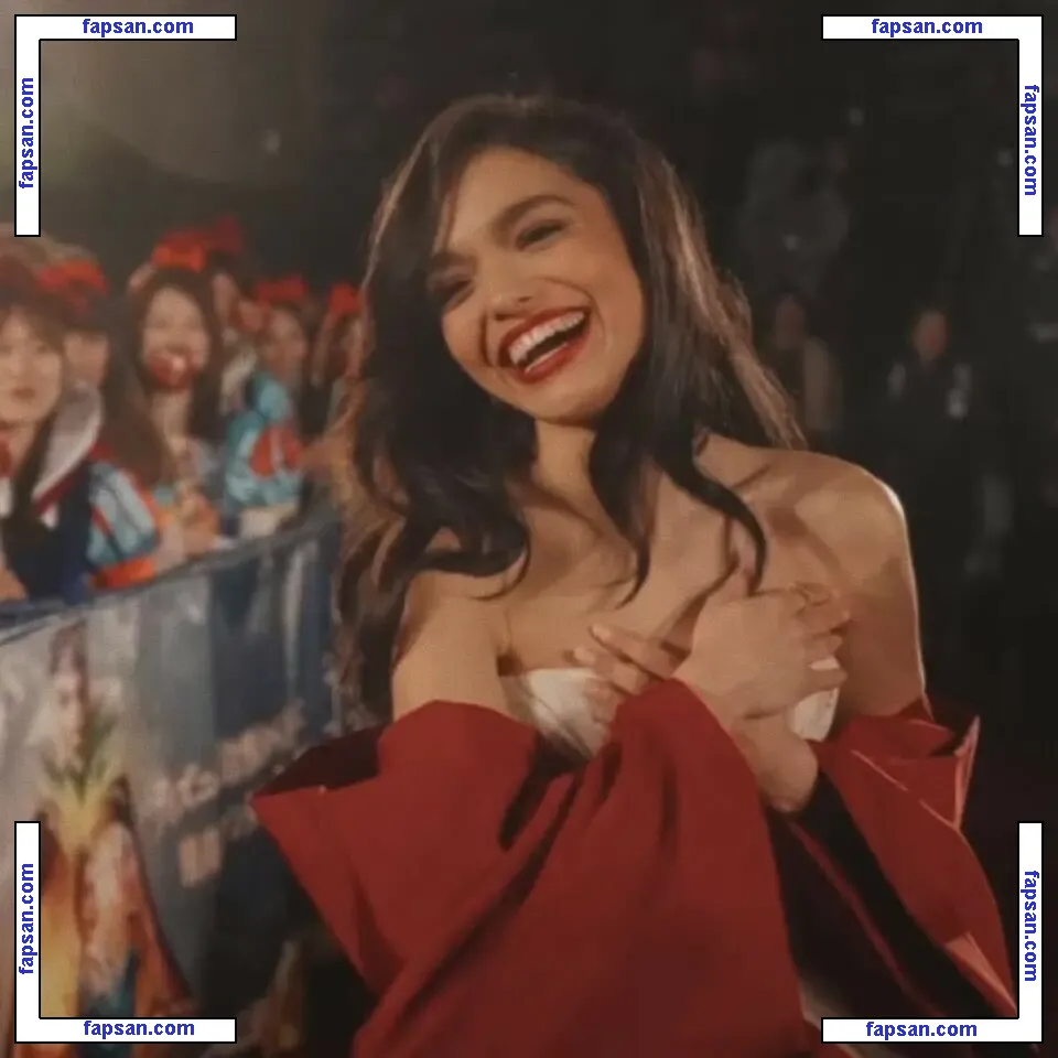 Rachel Zegler голая фото #1233 с Онлифанс