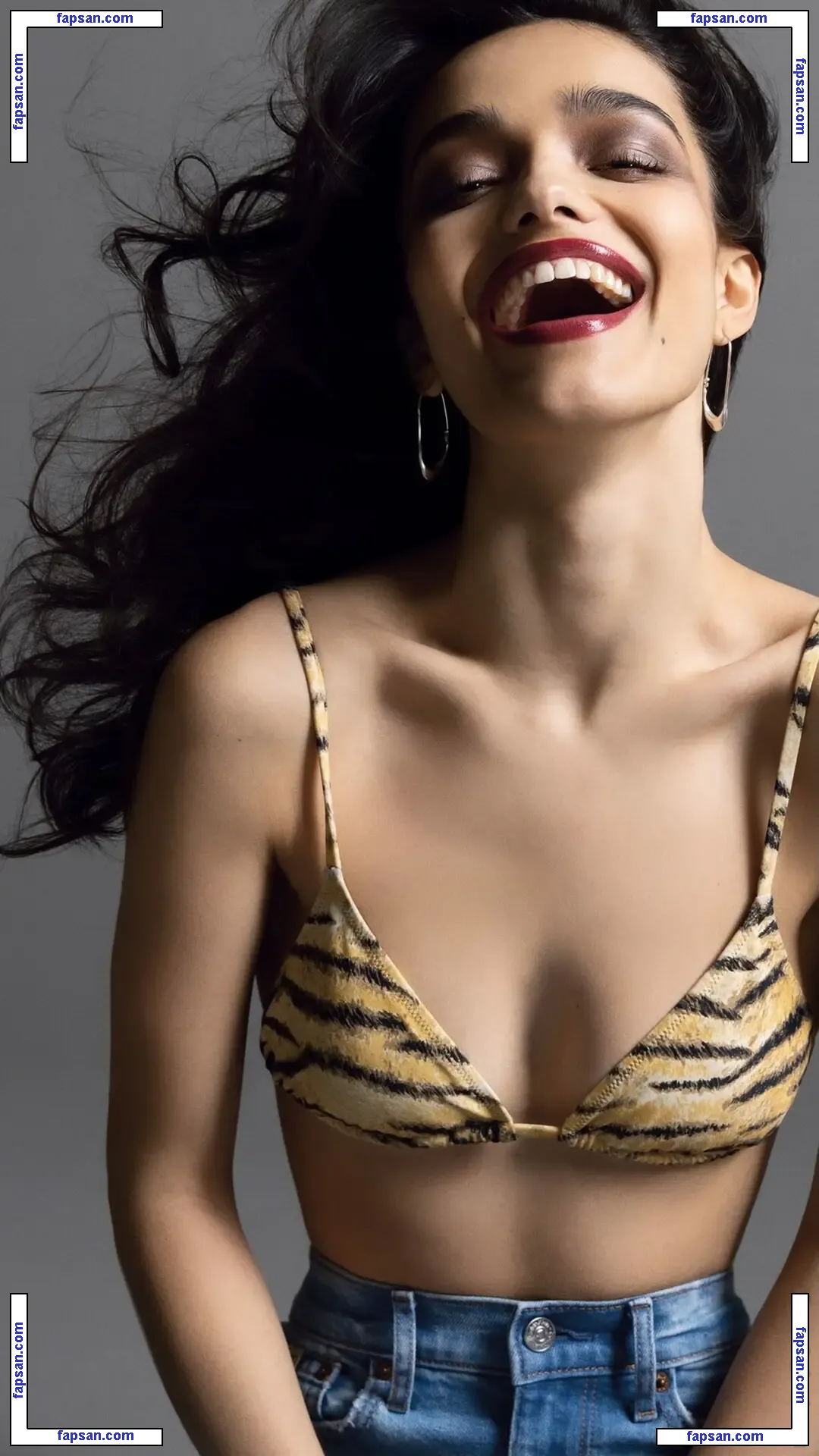 Rachel Zegler голая фото #1238 с Онлифанс