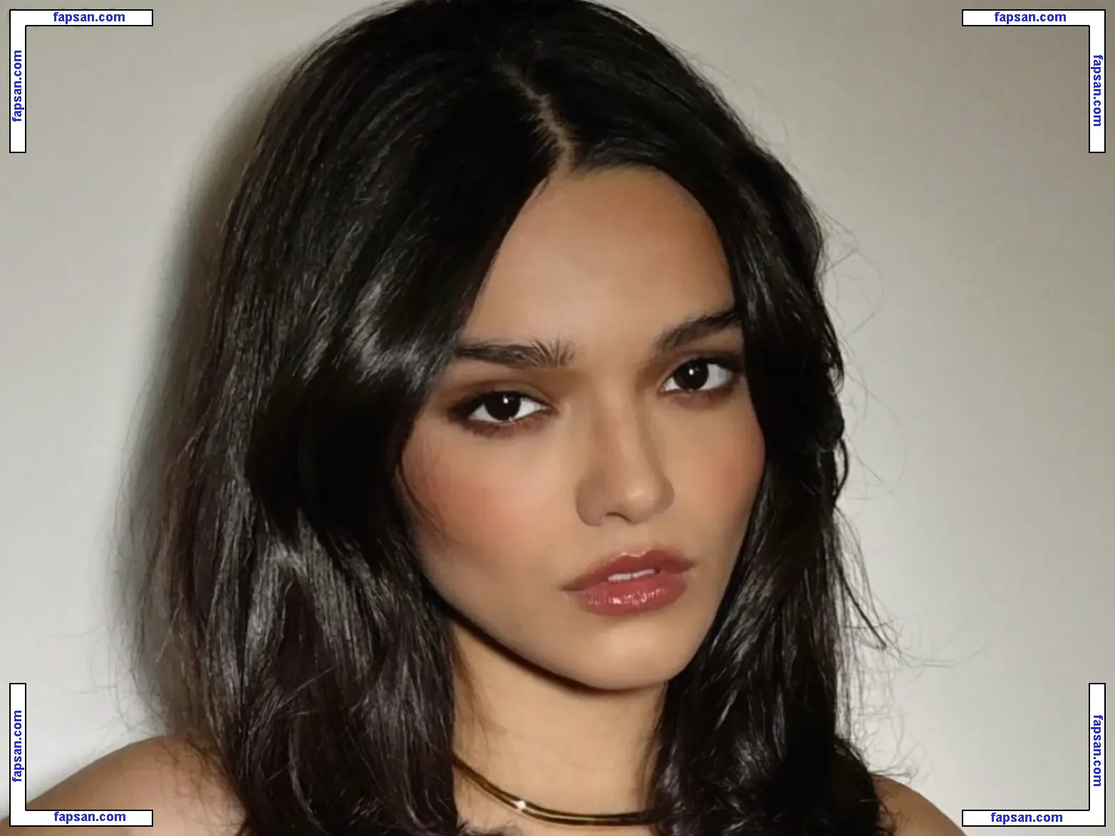 Rachel Zegler голая фото #1252 с Онлифанс