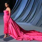 Rachel Zegler голая #1171