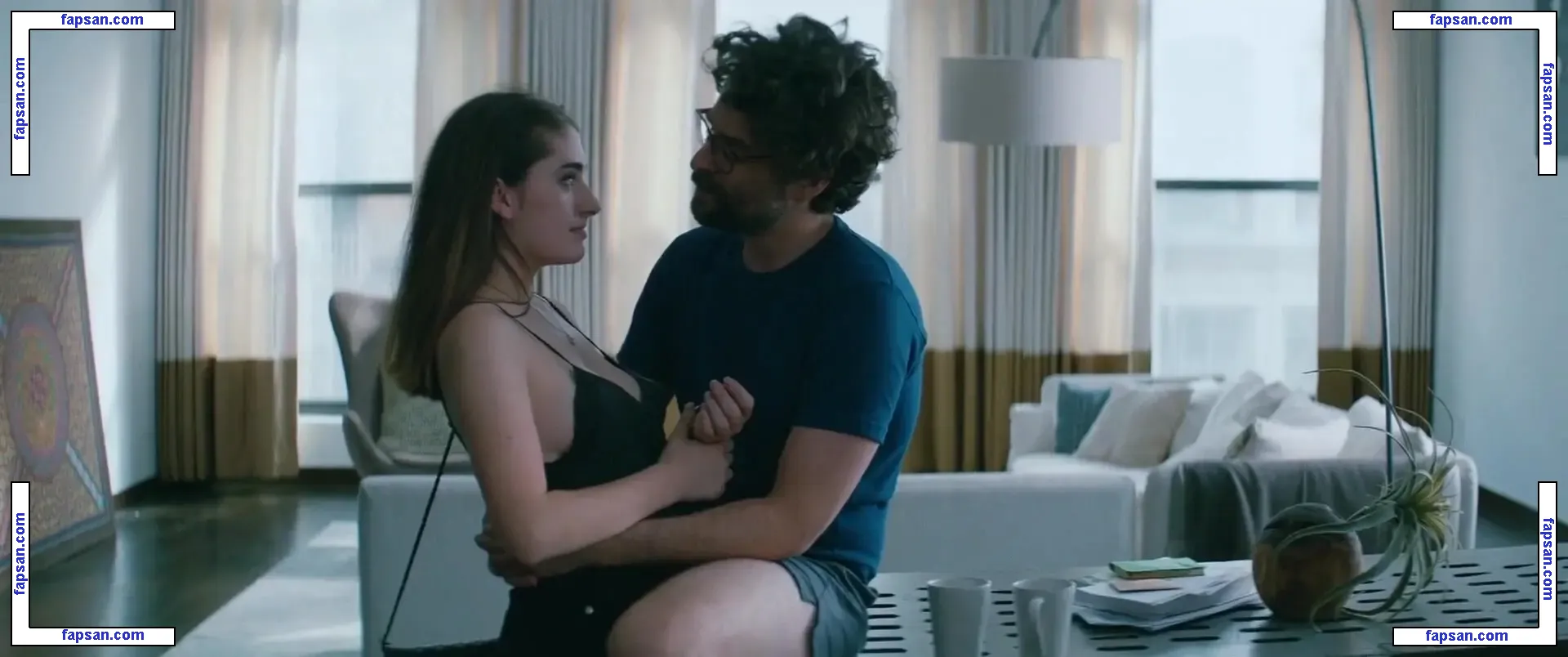 rachelsennott голая фото #0003 с Онлифанс