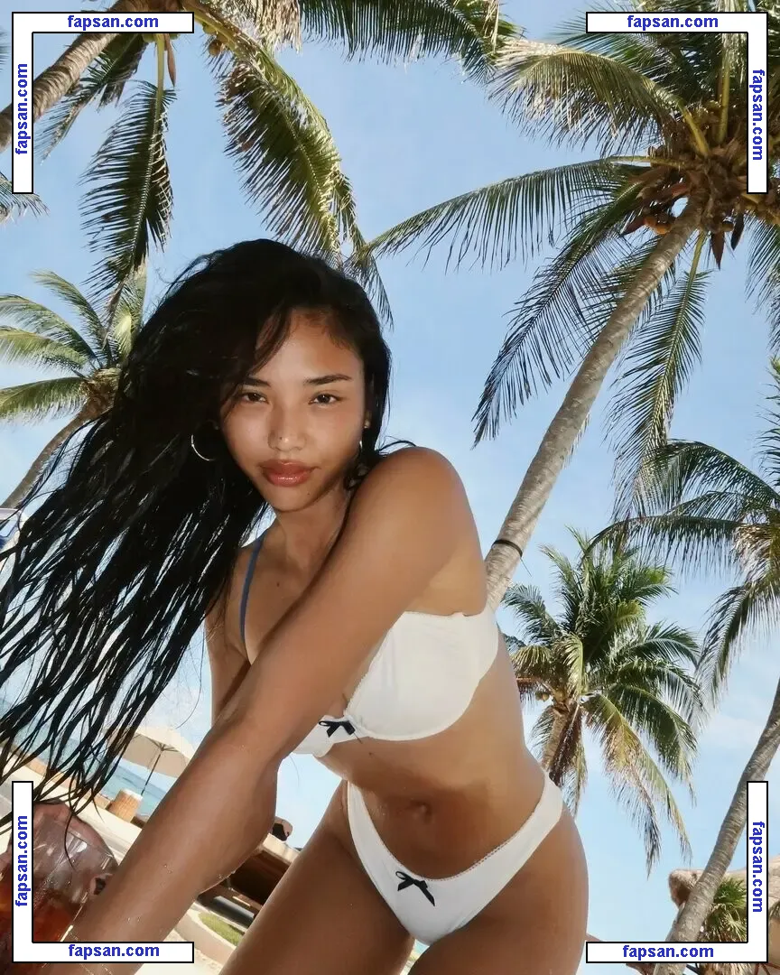 rachelteetyler голая фото #0004 с Онлифанс