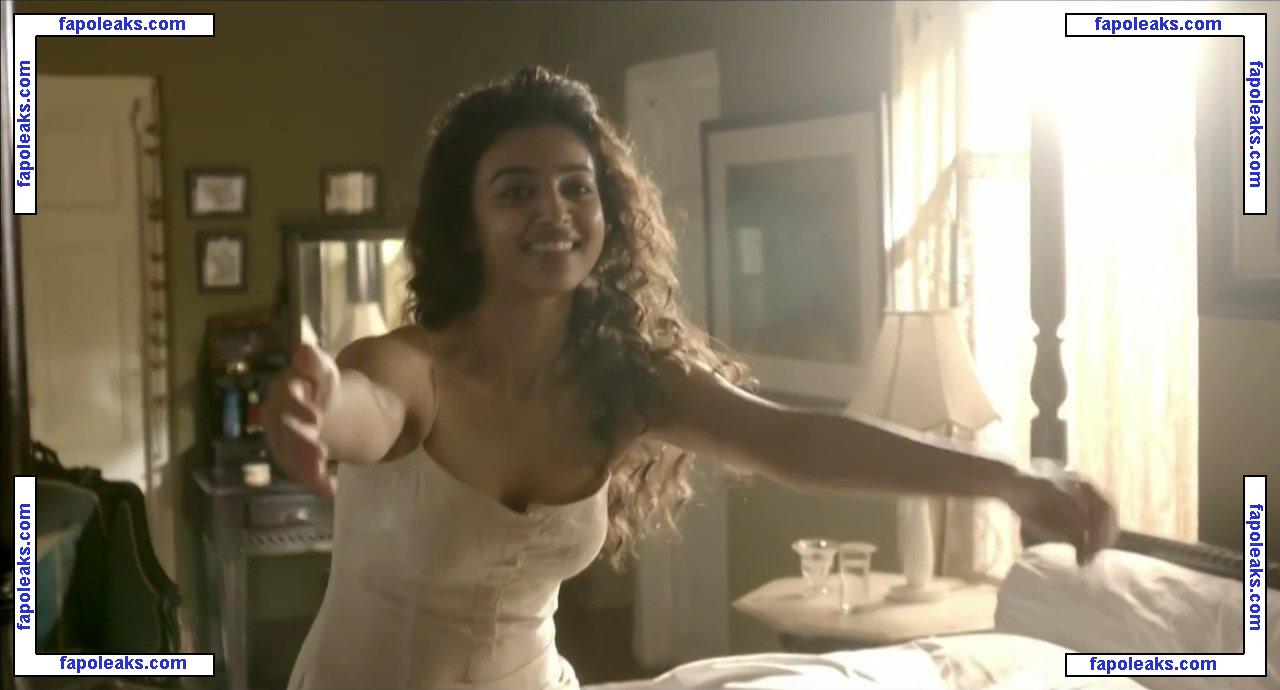 Radhika Apte nude photo #0012 from OnlyFans