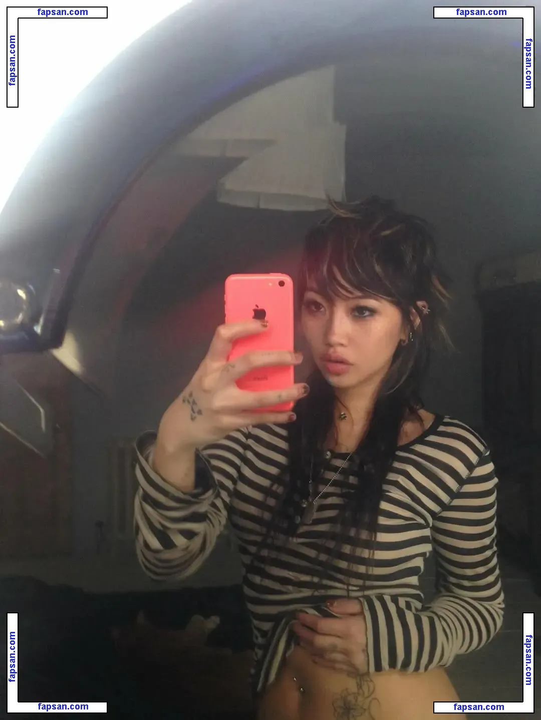 Radvxz голая фото #0314 с Онлифанс