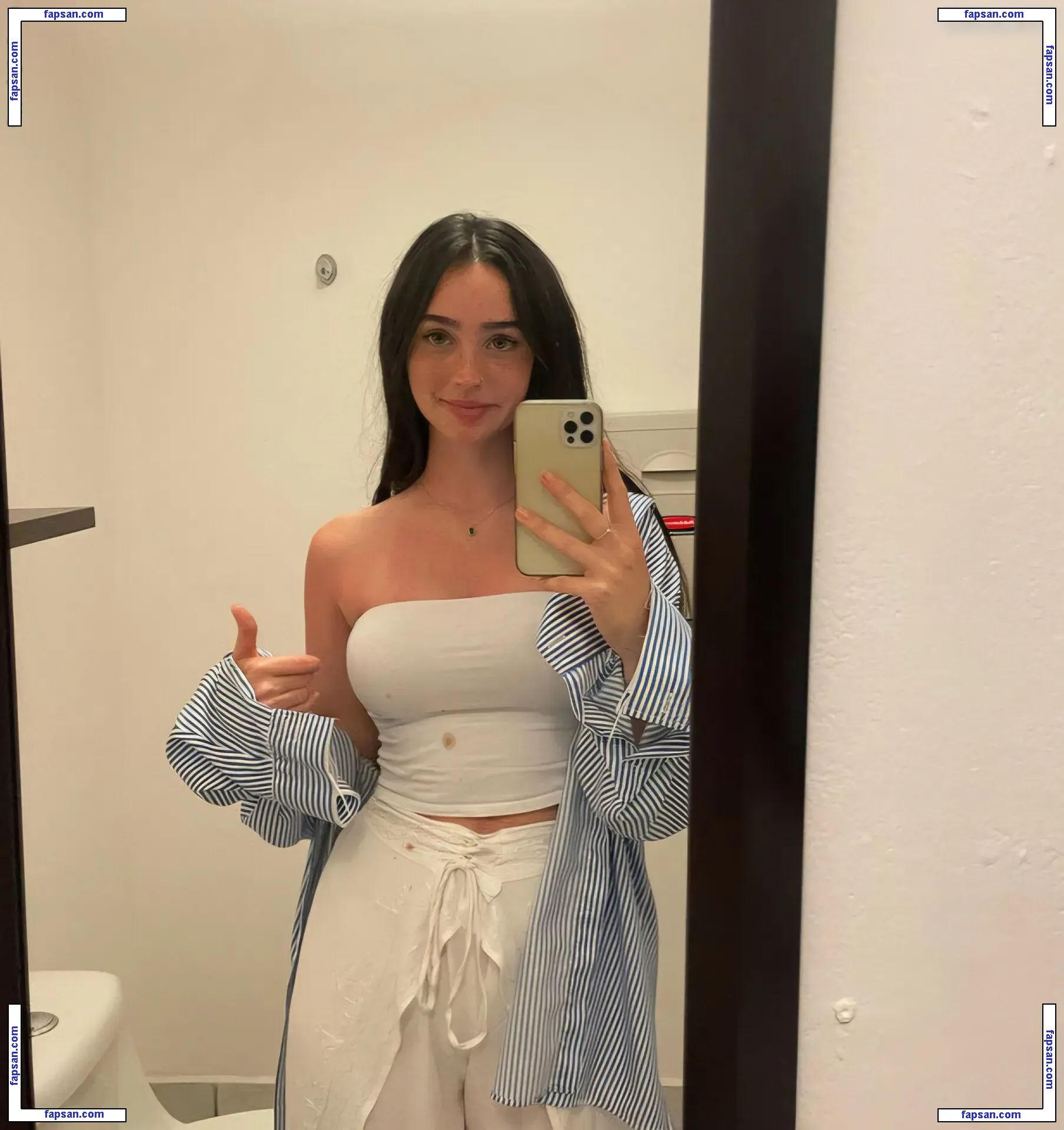 Rae Cambra nude photo #0031 from OnlyFans