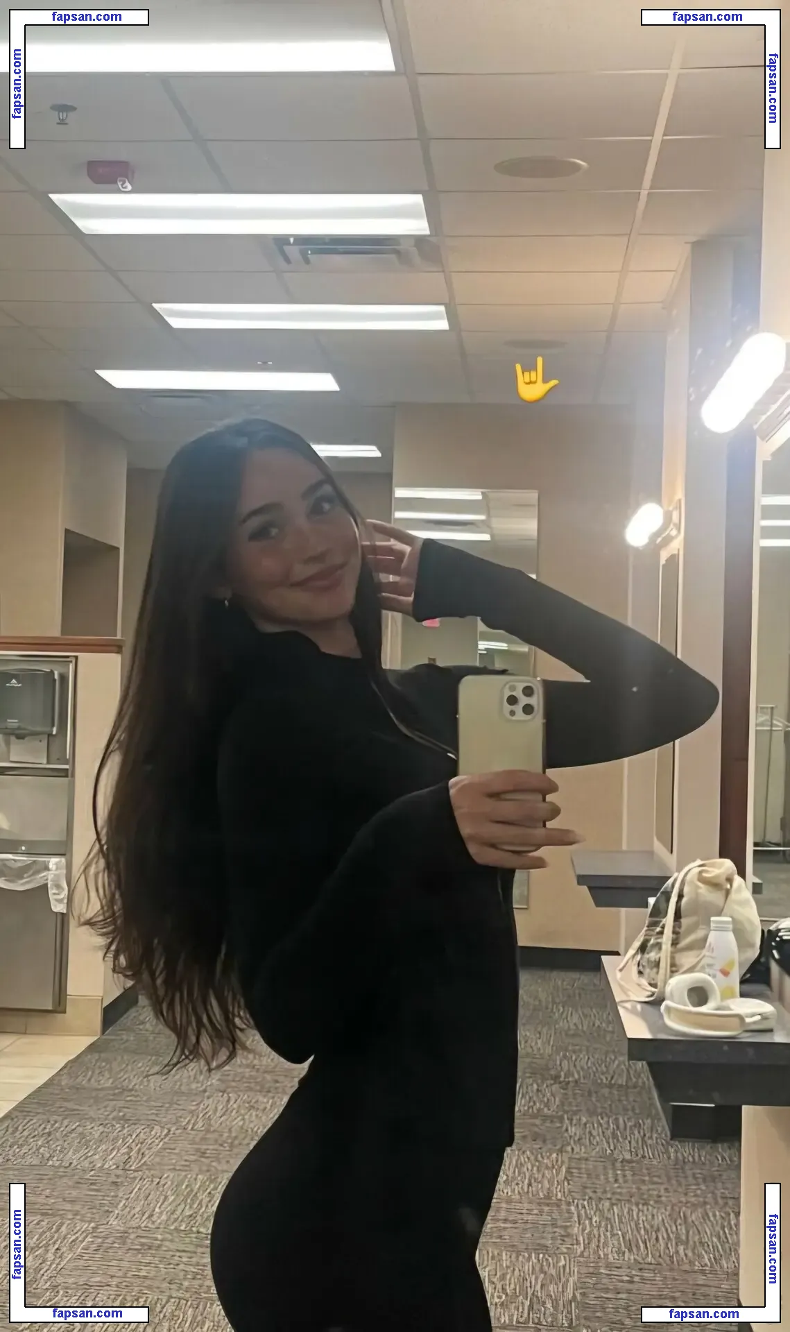 Rae Cambra nude photo #0037 from OnlyFans