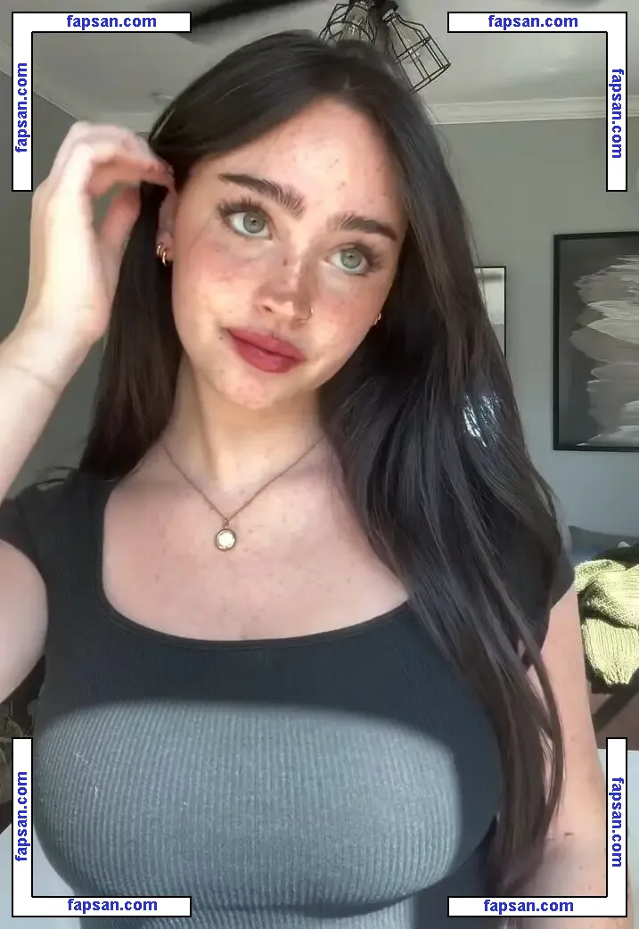 Rae Cambra nude photo #0056 from OnlyFans