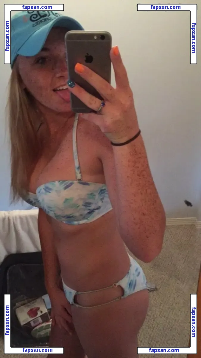 Raelyne Summeier nude photo #0007 from OnlyFans