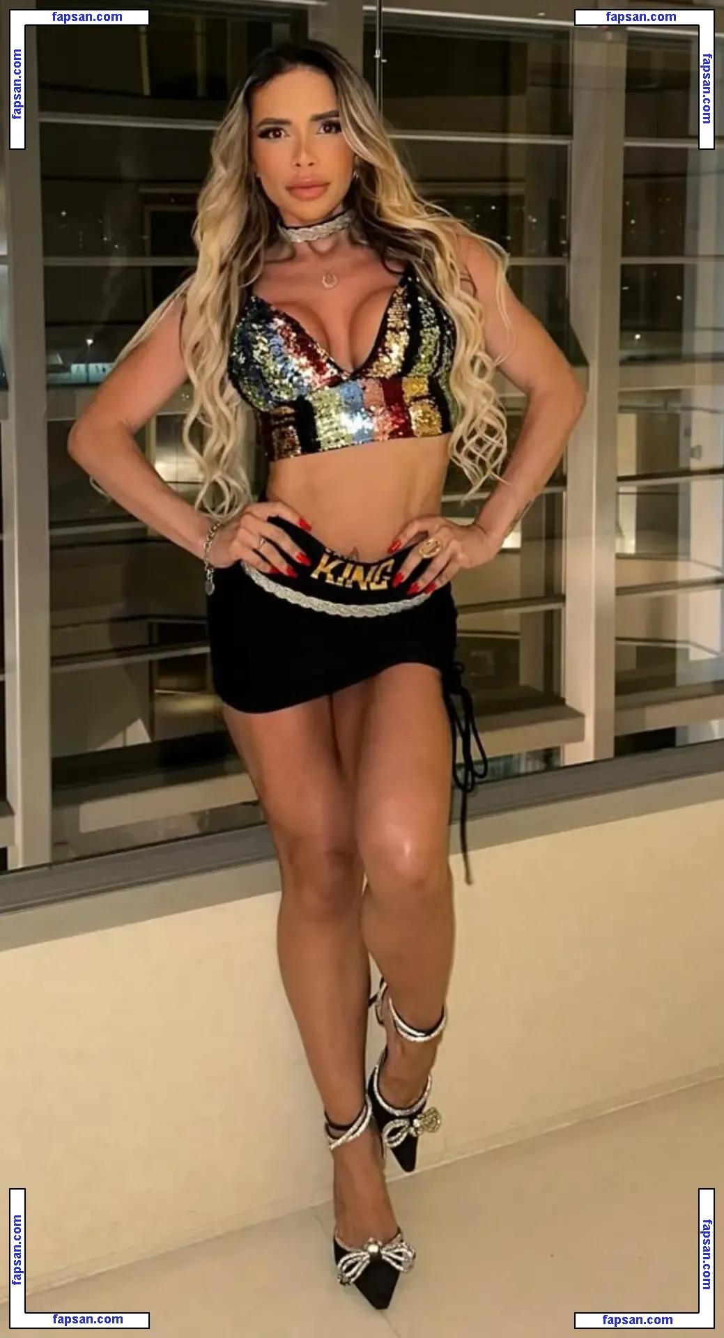 Rafaela Ravena голая фото #0001 с Онлифанс