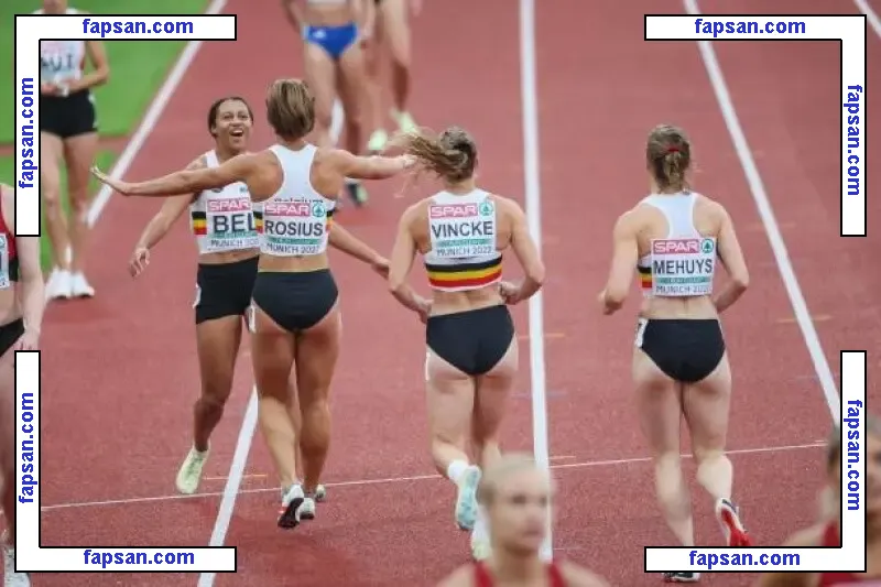 Rani Rosius голая фото #0008 с Онлифанс