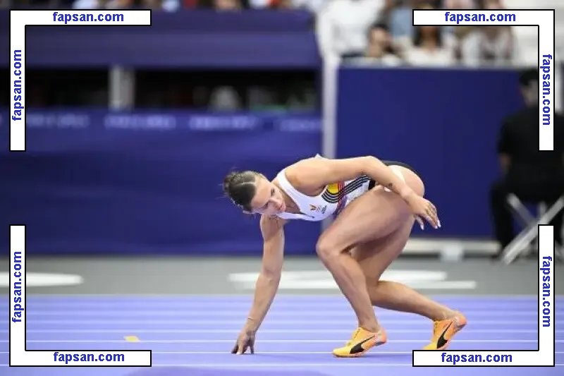 Rani Rosius голая фото #0014 с Онлифанс