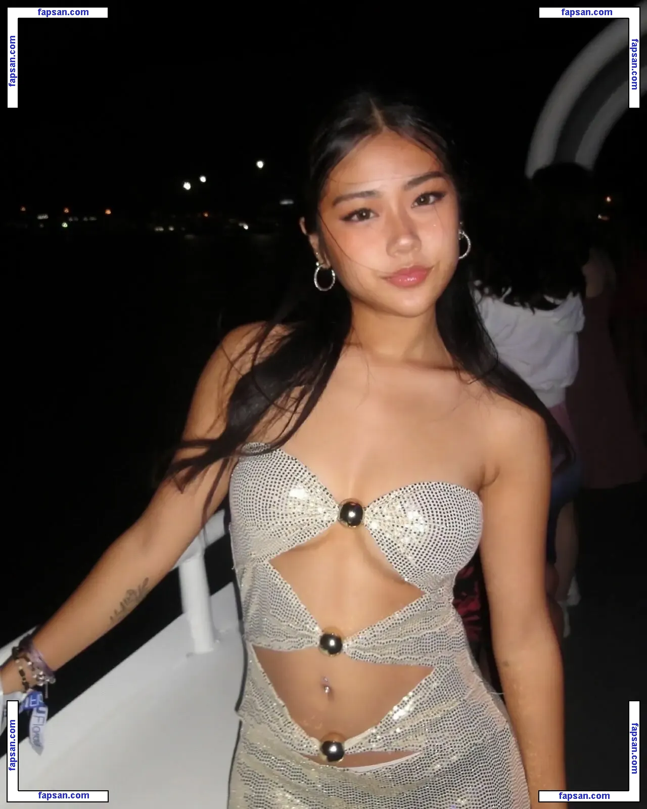 Ranon nude photo #0011 from OnlyFans