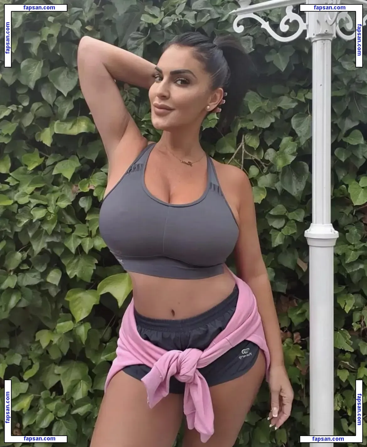 Raquelsanchez голая фото #0004 с Онлифанс