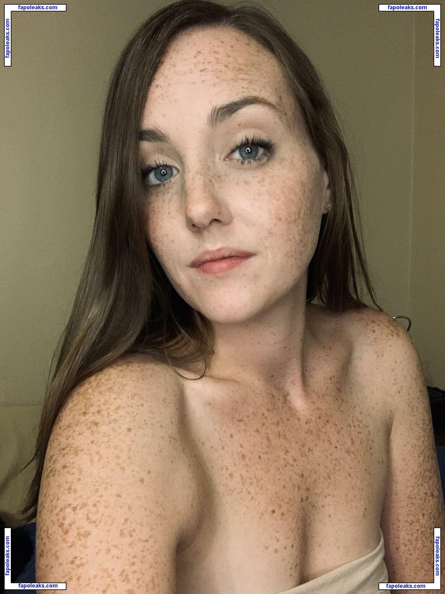 RarityBee / rarity_beefree / therealraritybee nude photo #0036 from OnlyFans