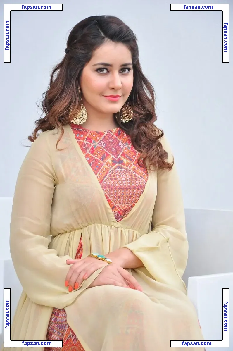 Rashi Khanna nude photo #0005 from OnlyFans