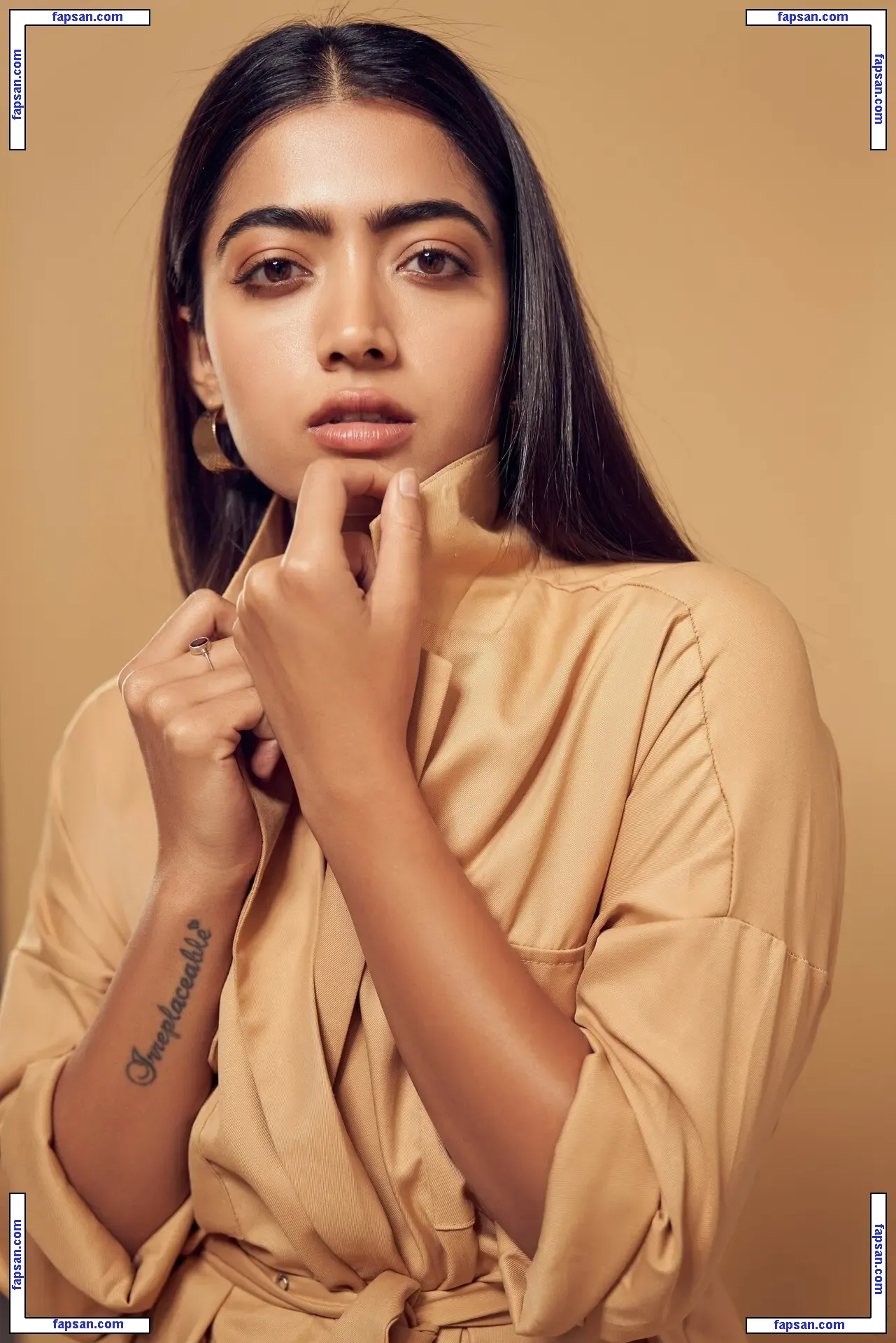 Rashmika Mandanna голая фото #0001 с Онлифанс