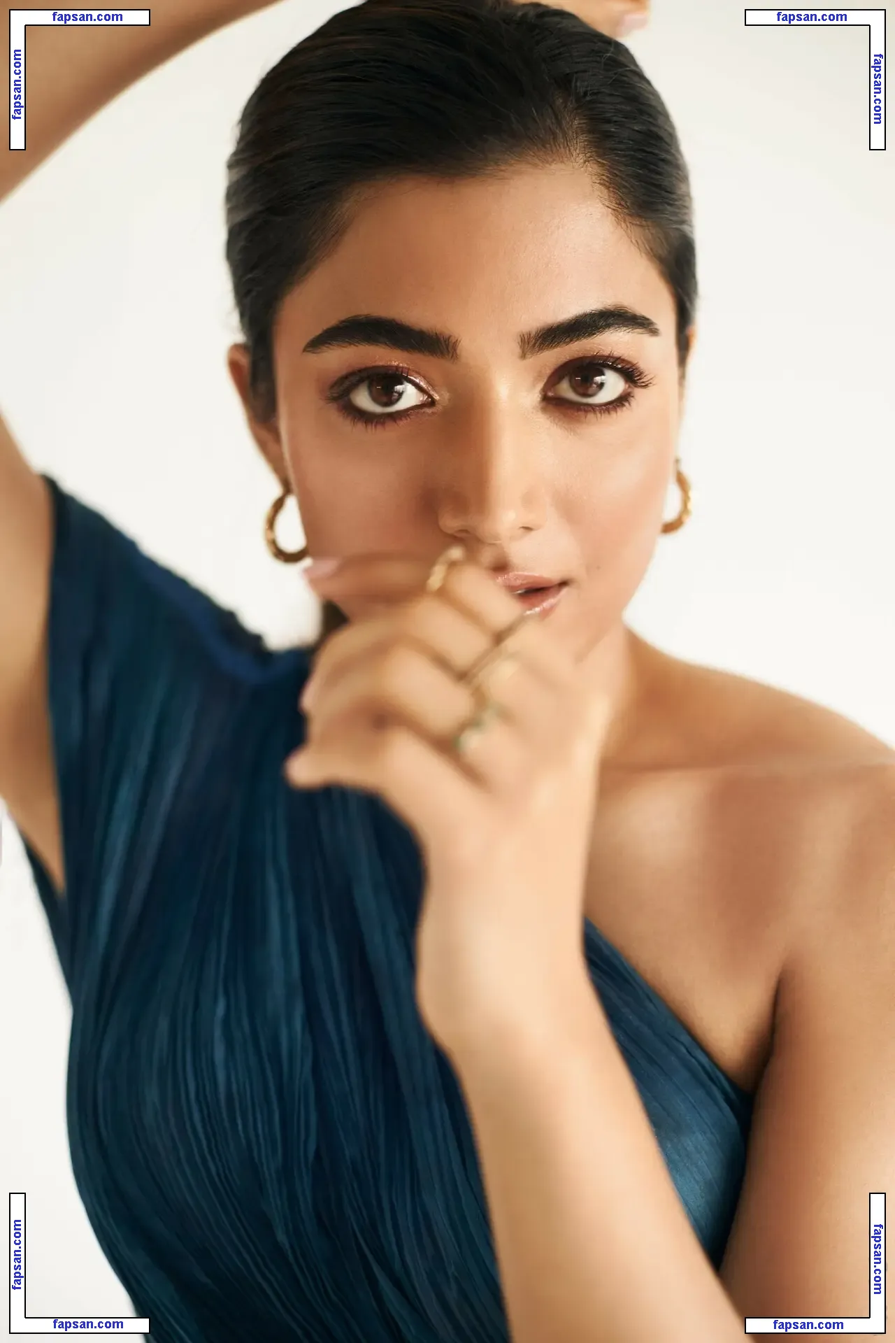 Rashmika Mandanna nude photo #0005 from OnlyFans