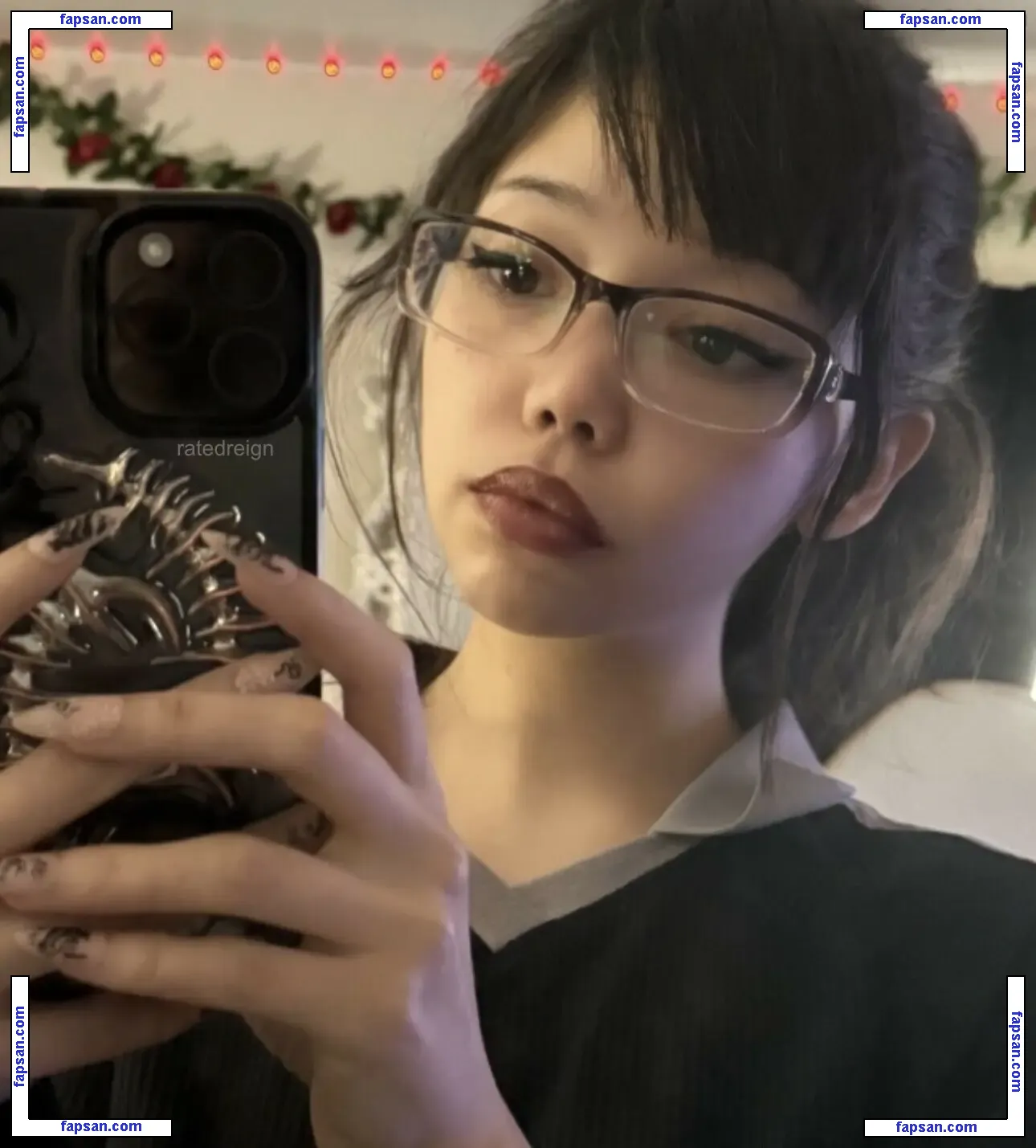 ratedreign голая фото #0070 с Онлифанс