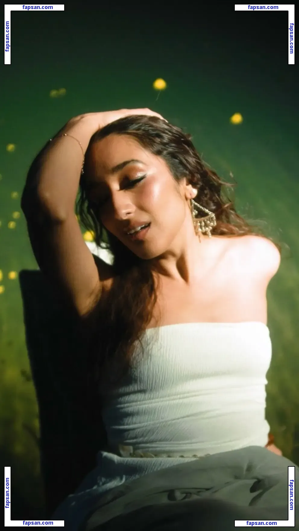 Raveena nude photo #0023 from OnlyFans