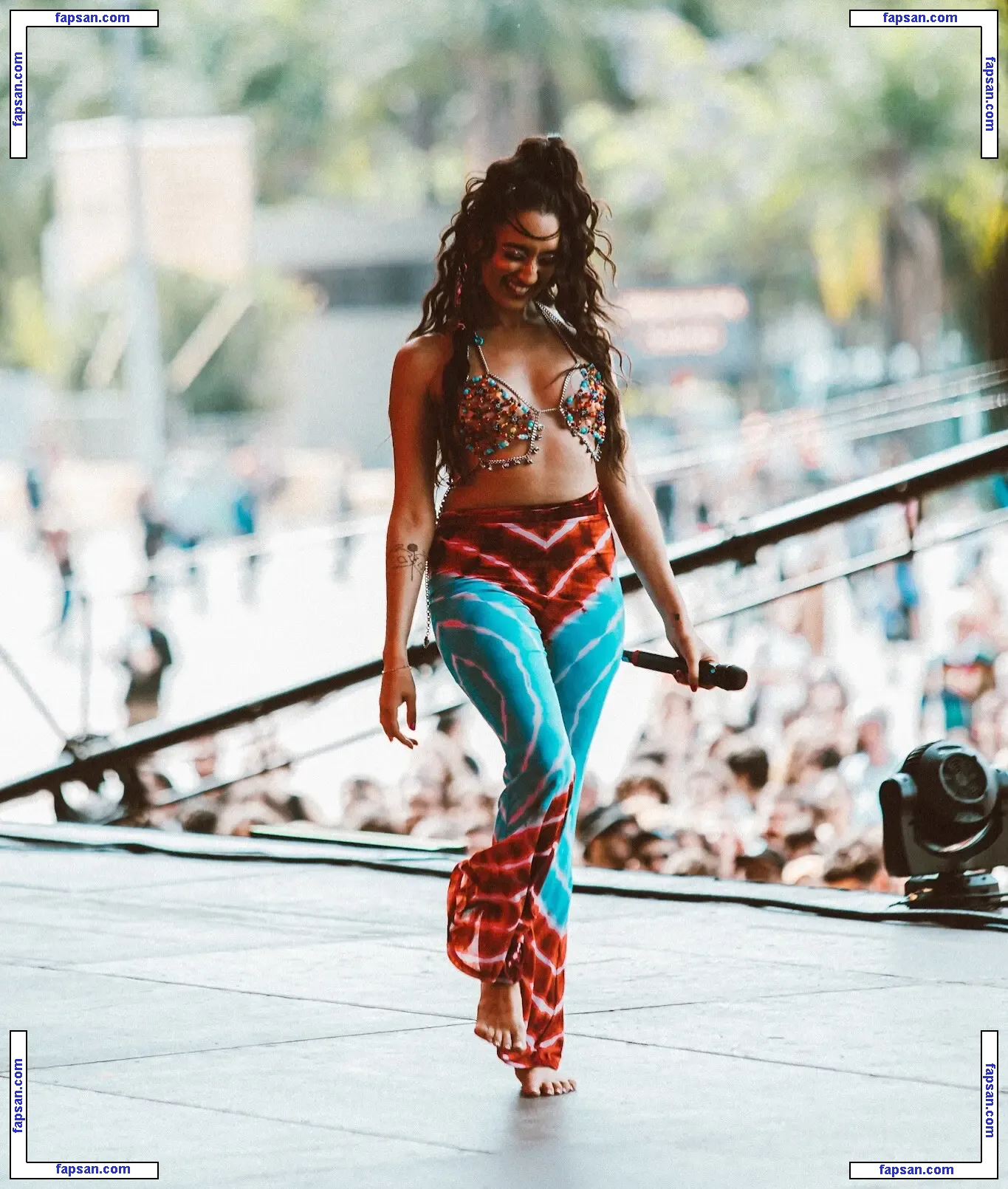 Raveena nude photo #0029 from OnlyFans