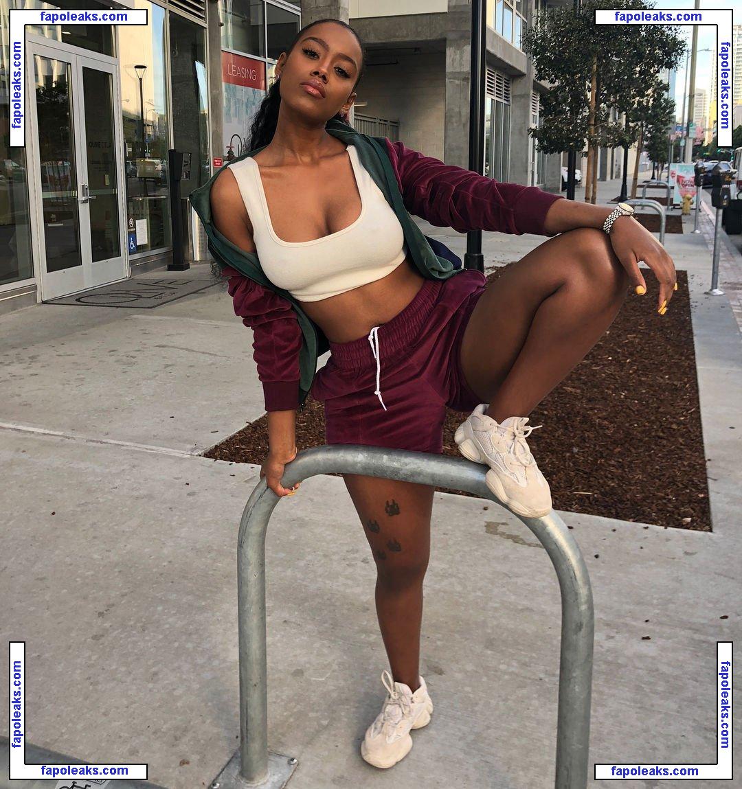 Raven Tracy / soooraven nude photo #0089 from OnlyFans