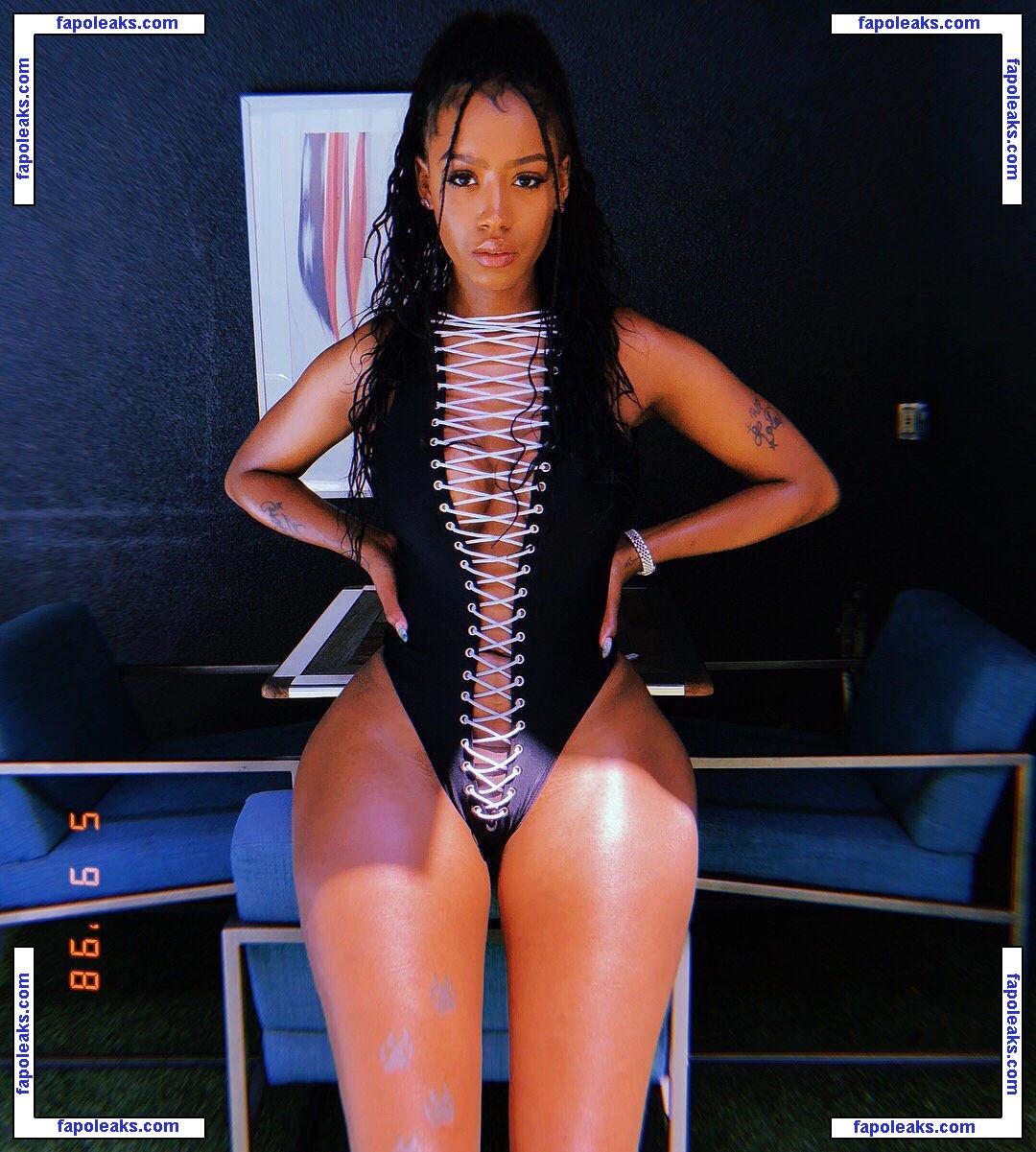 Raven Tracy / soooraven nude photo #0105 from OnlyFans