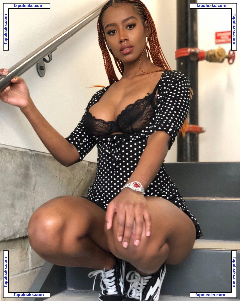 Raven Tracy / soooraven nude photo #0112 from OnlyFans