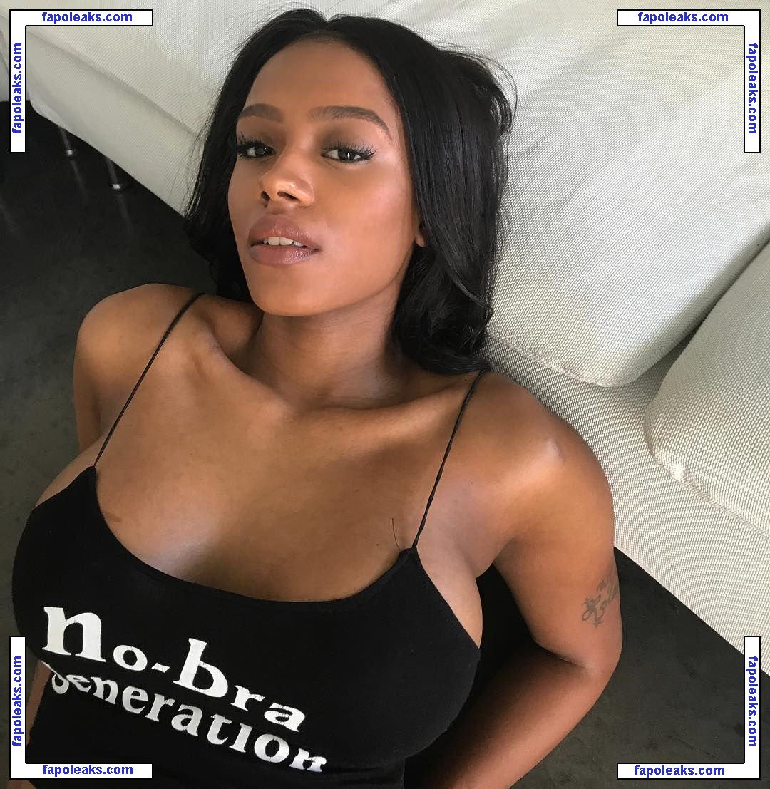 Raven Tracy / soooraven nude photo #0131 from OnlyFans